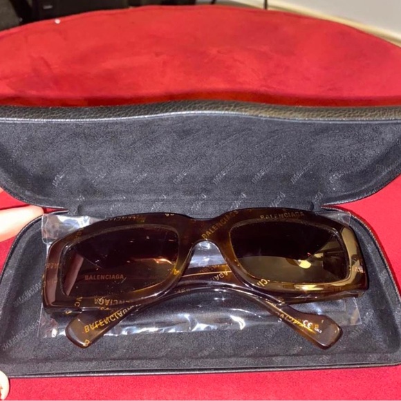 Only worn once trendy BALENCIAGA sunglasses. Too big for my face ): - Picture 2 of 4